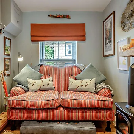 1 Bed In Leyburn 95072 *